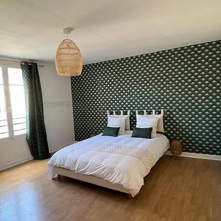 Spacieuse Maison De Avec Garage Prive Ferme Daire Ay-Champagne