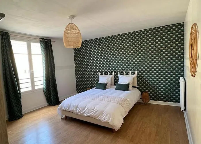 Spacieuse Maison De Avec Garage Prive Ferme Apartment Ay-Champagne