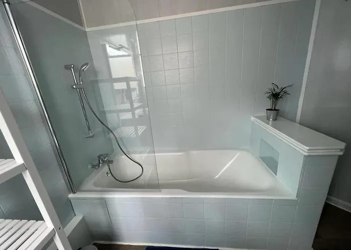 Spacieuse Maison De Avec Garage Prive Ferme Apartment Ay-Champagne